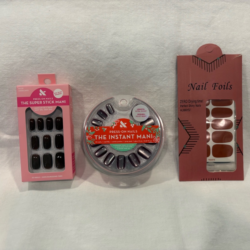 3-Pack Bundle Fake Nails 2 Olive & June Press-On Nails & 1 Nail Foils